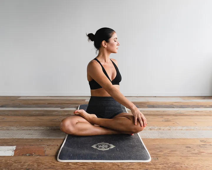 How to Do the World’s Greatest Stretch for Full-Body Mobility 1 I Did a 12 Minute Stretching Exercise Each Day for 42 Days