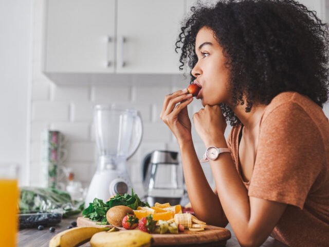 7 Powerful Food Combinations That Support Liver Health Naturally